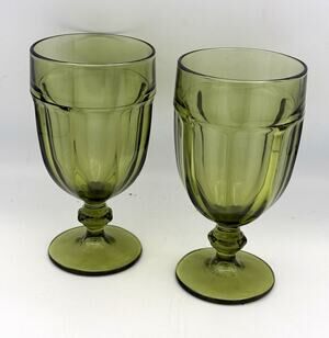 Duralex Green Glass Goblets Set of 2 Footed Stemware 5.5in Tall 3.5in Dia